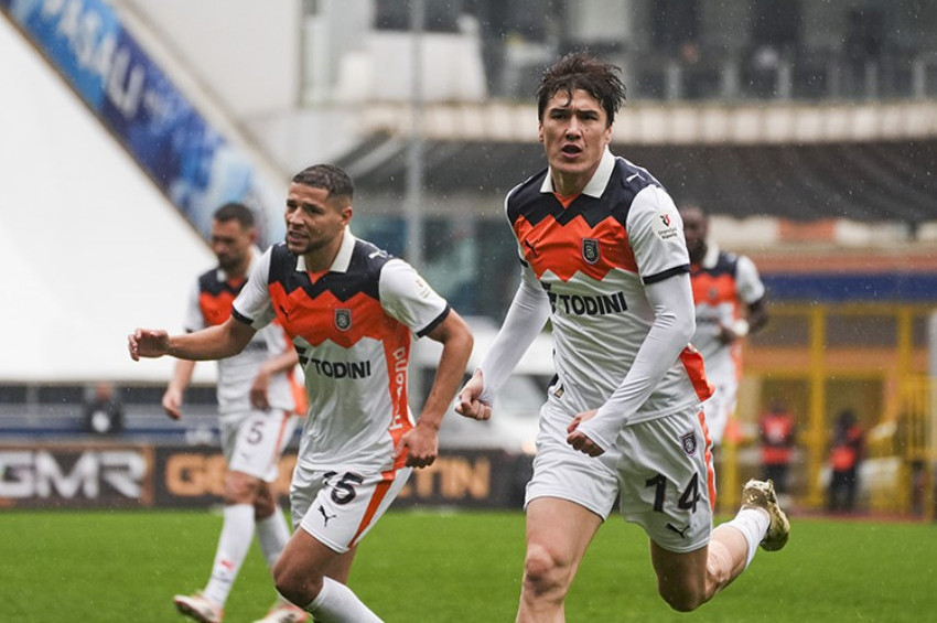 Başakşehir, Eyüpsporu 2-1 yendi