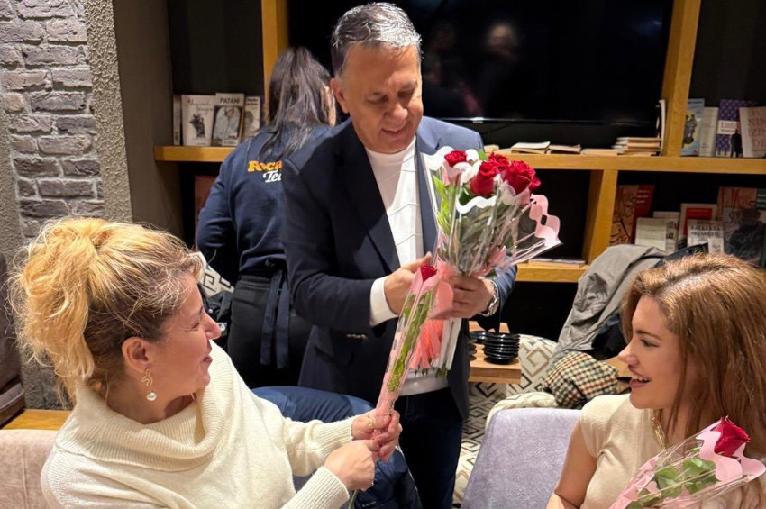 Kadınlar Gününün damga vurduğu İstanbul KGK iftarında gazetecilere savaş uyarısı