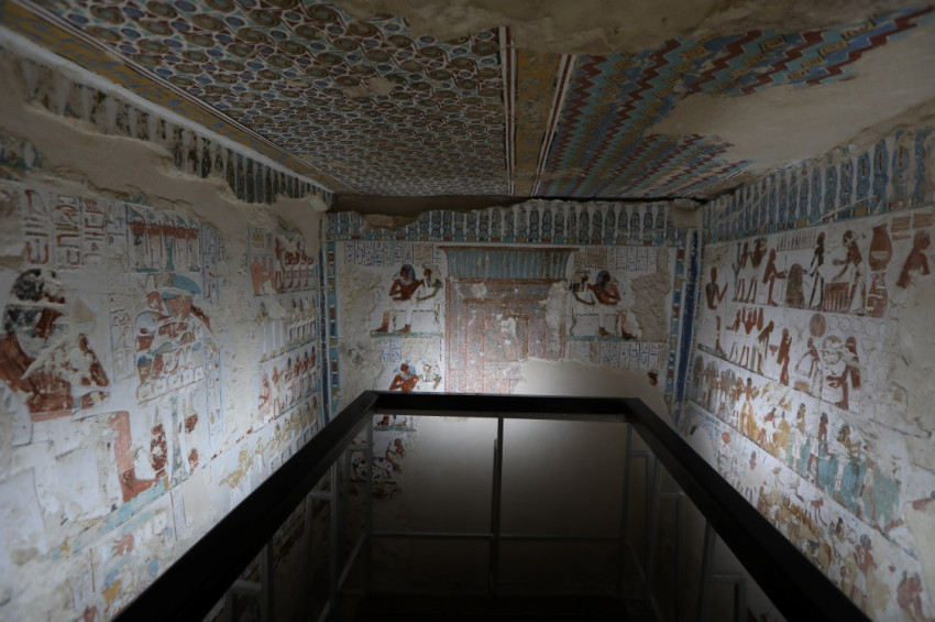 Firavun Amenhotep Rabuya ve oğlu Samutun mezarı ziyarete açıldı