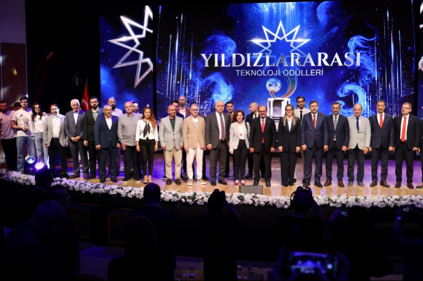 TYÜ 2026 Yıldızlararası Teknoloji Ödülleri verildi