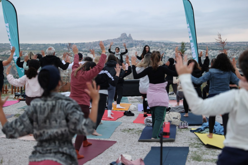 Kapadokyada BiYoga Fest meditasyon etkinliği yapıldı