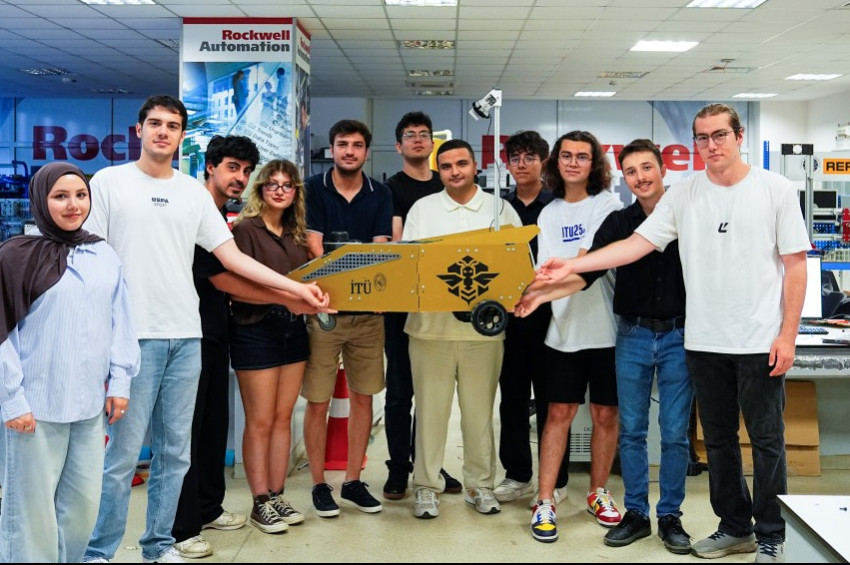  İTÜ RAKE Takımı, IGVCde Ayaz ile dünya ikincisi oldu